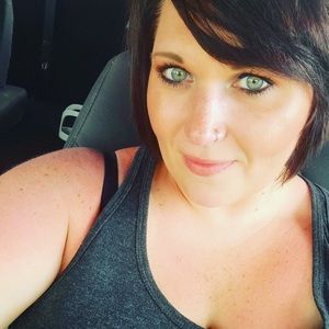 Meet your Posher, Kacey